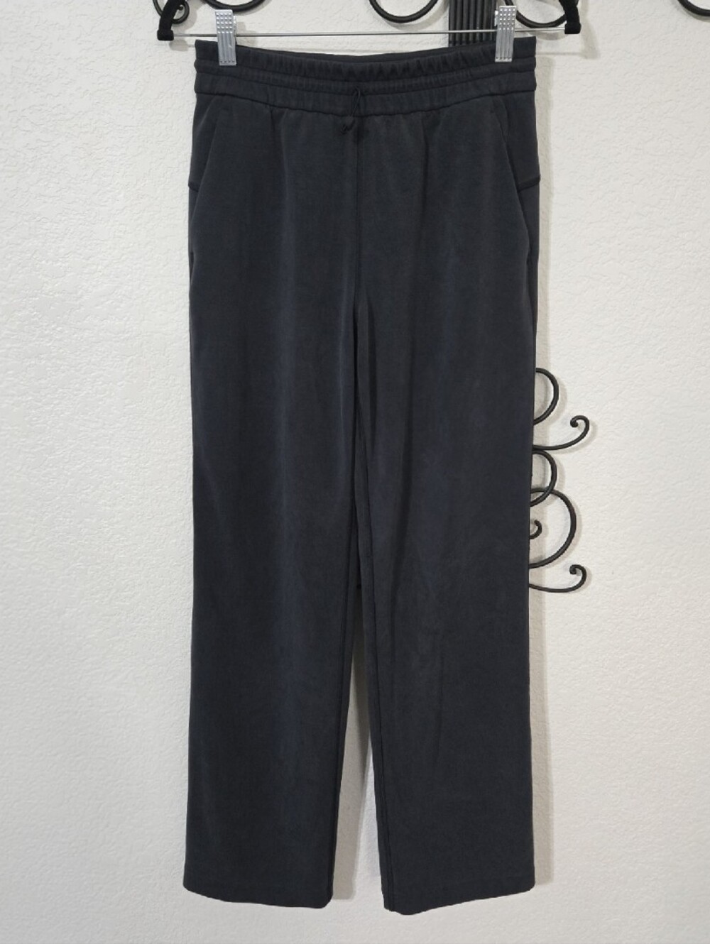 LULULEMON Softstreme Pants | 4 - Picture 3 of 9